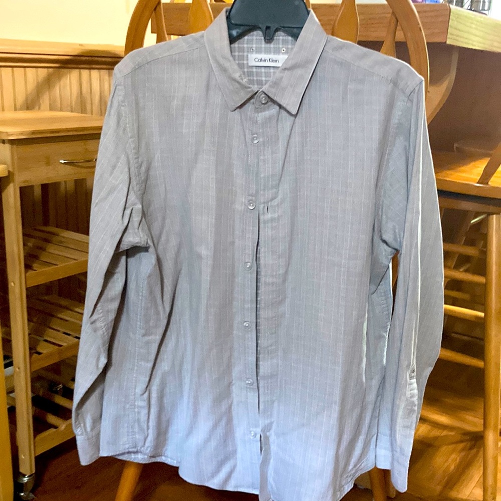 Mens Long Sleeve Gray Button Down Dress Shirt